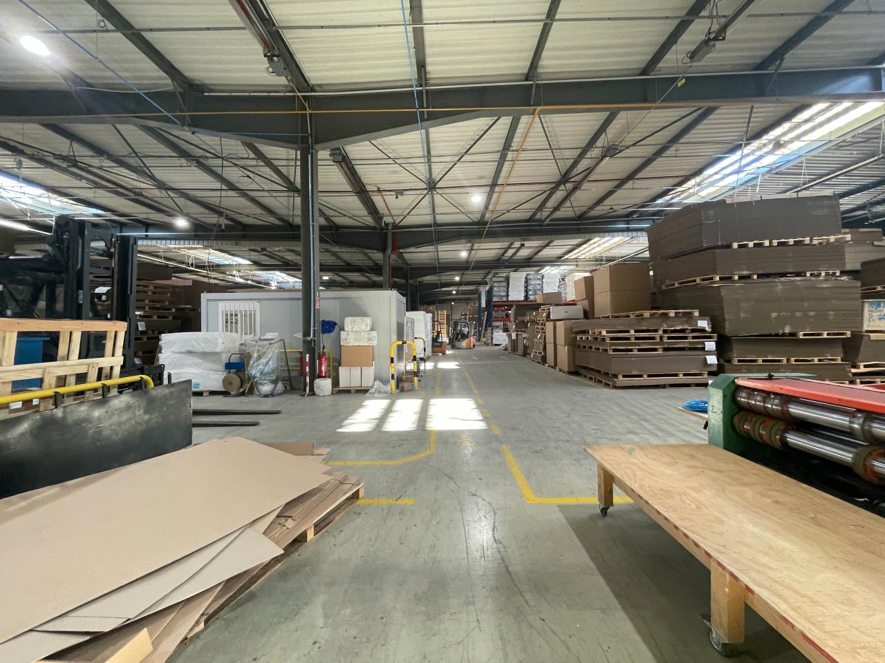 Local d'activité Dagneux 3890m² Location local d'activité Dagneux Ain OLACT2533823 5